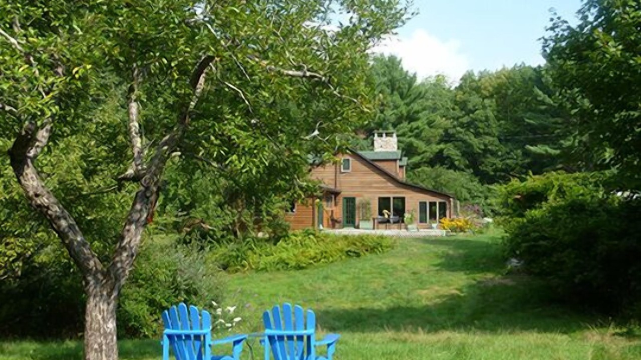 Photo of Others in Sparrow Bush