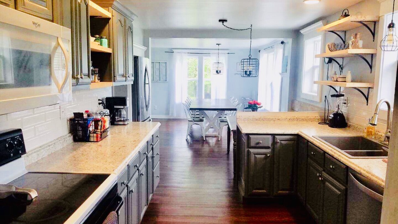 Photo of Kitchen in Helmsburg