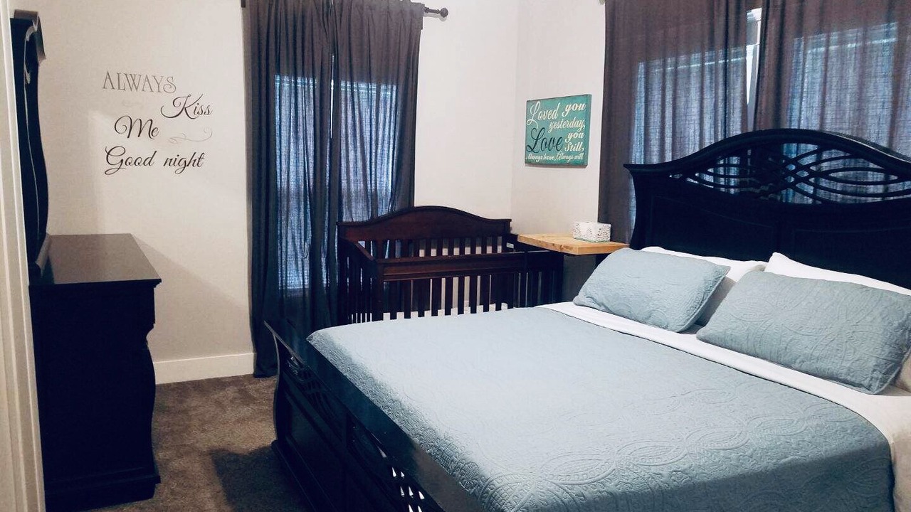 Photo of Bedroom in Helmsburg