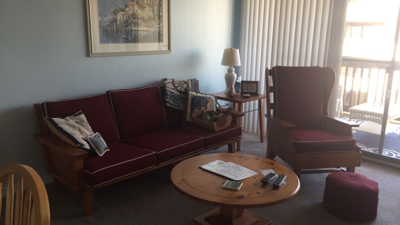 Photo of Livingroom in Port Clinton