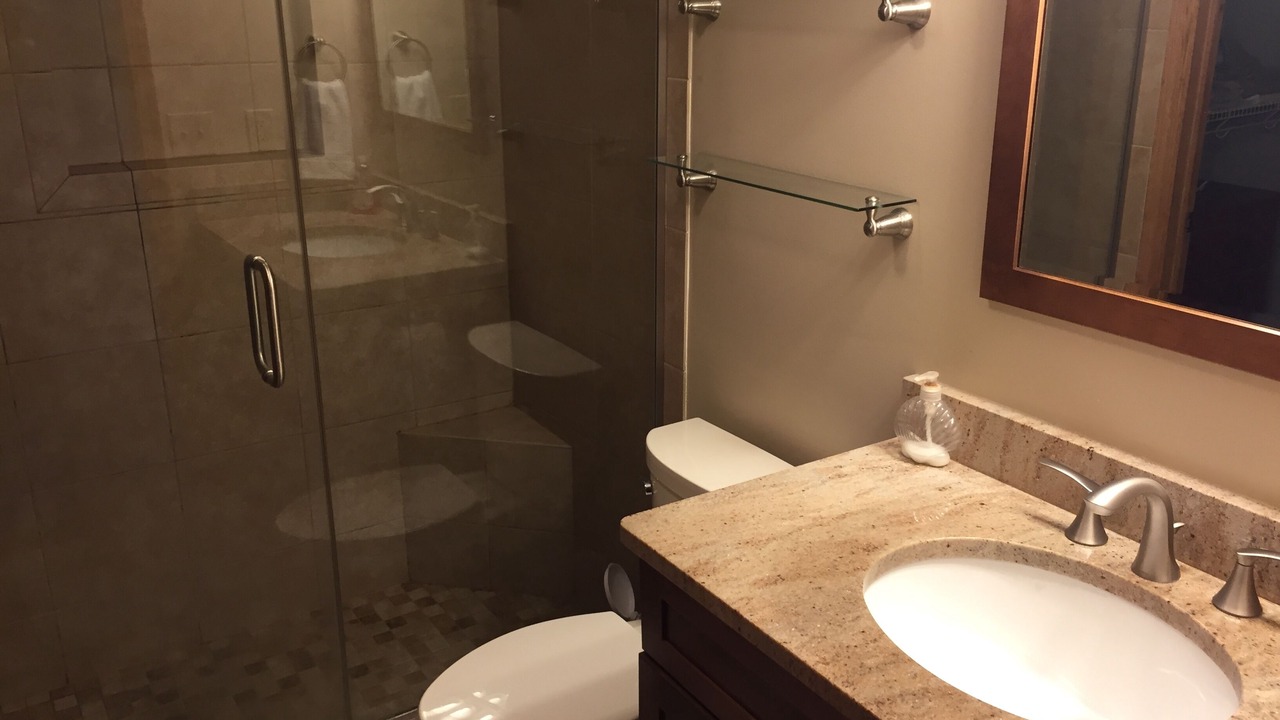 Photo of Bathroom in Port Clinton