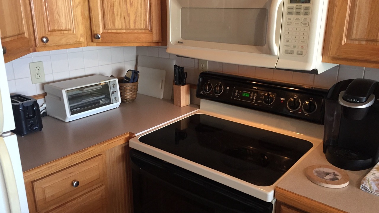 Photo of Kitchen in Port Clinton