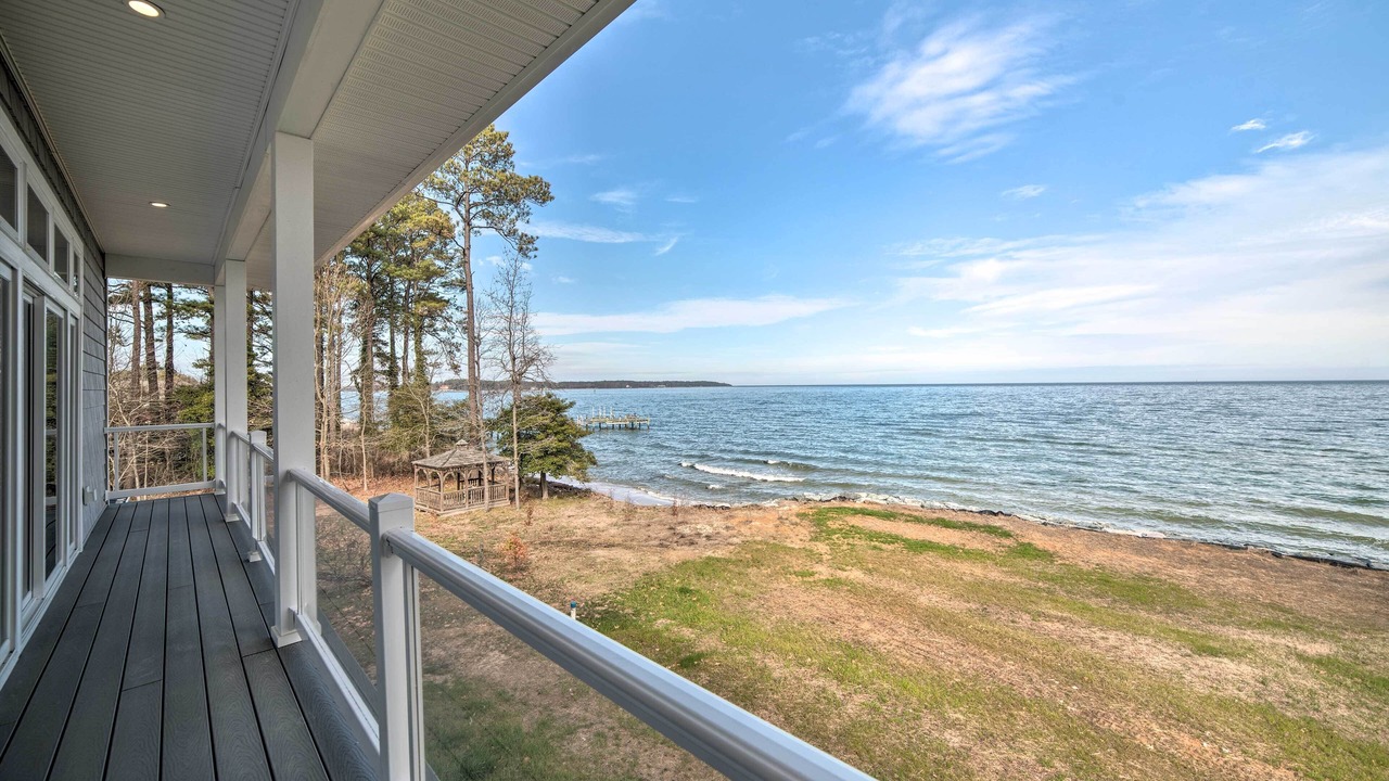 Photo of Patio Balcony in Point Lookout