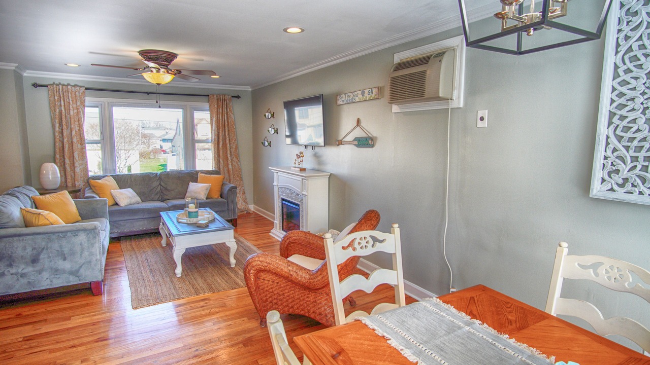 Photo of Livingroom in Point Pleasant Beach