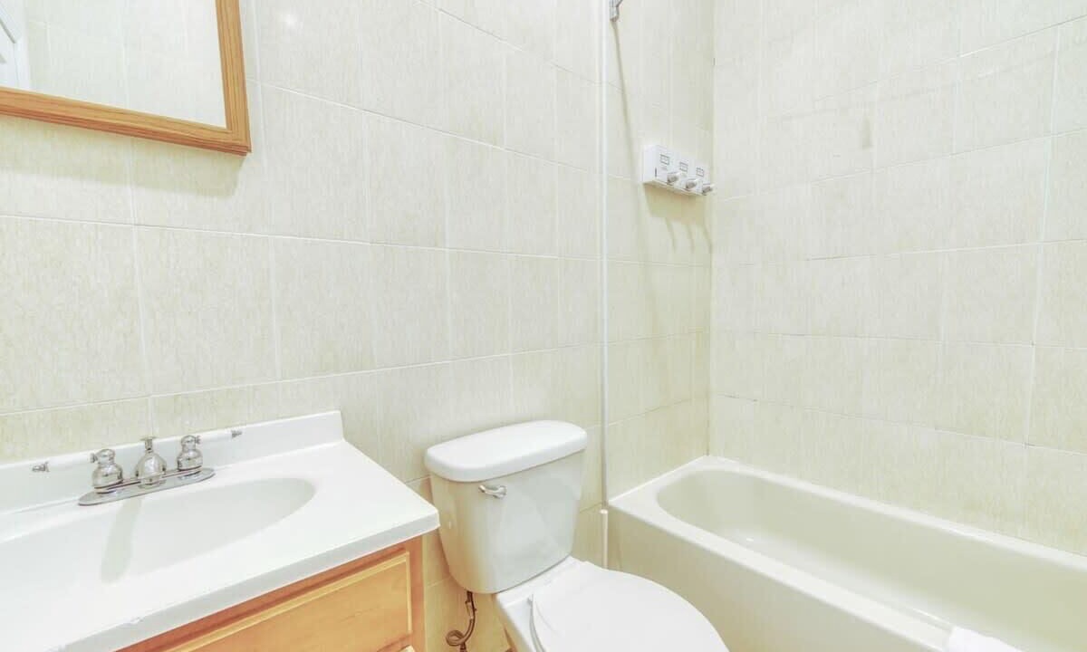 Photo of Bathroom in Chinatown