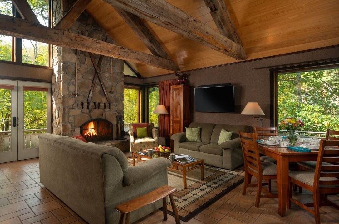 Photo of Livingroom in Confluence