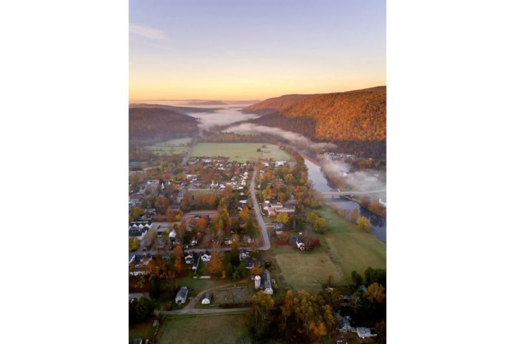 Photo of Outdoor in South Kent