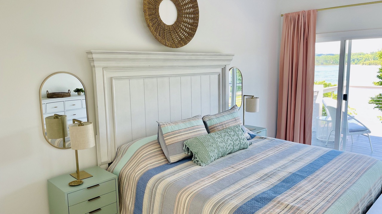 Photo of Bedroom in La Follette