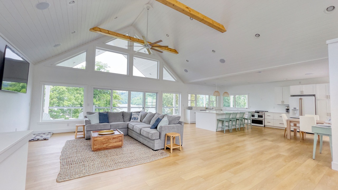 Photo of Livingroom in La Follette
