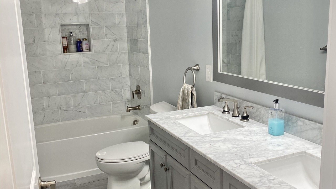 Photo of Bathroom in Long Branch