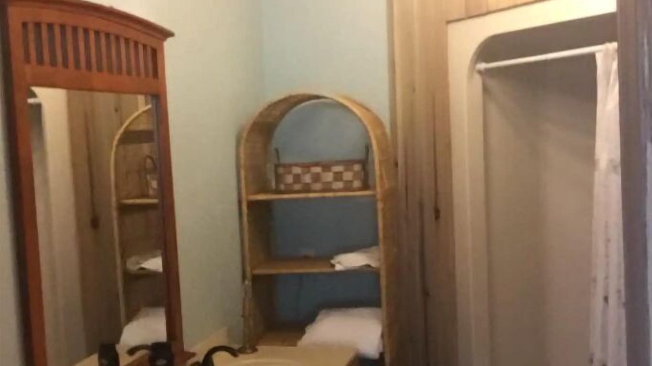 Photo of Bathroom in Williamstown