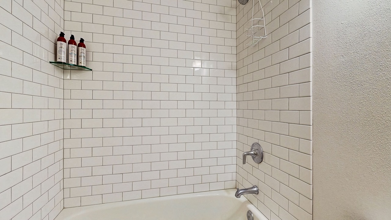 Photo of Bathroom in Elkhorn Village