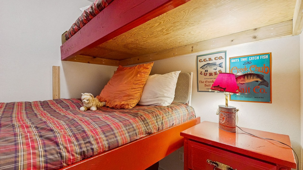 Photo of Bedroom in Elkhorn Village