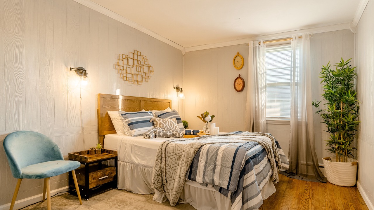 Photo of Bedroom in Bellmawr