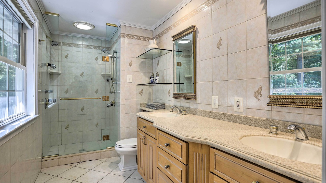 Photo of Bathroom in Saylorsburg