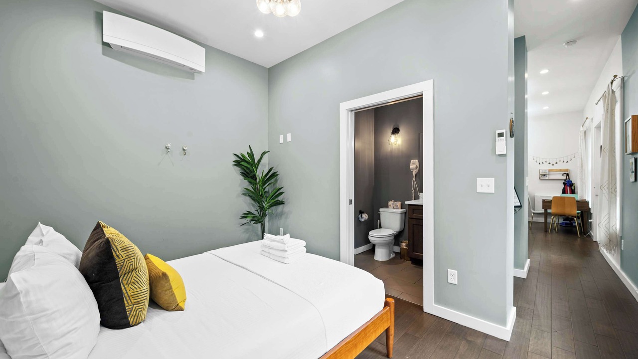 Photo of Bedroom in Licking Riverside