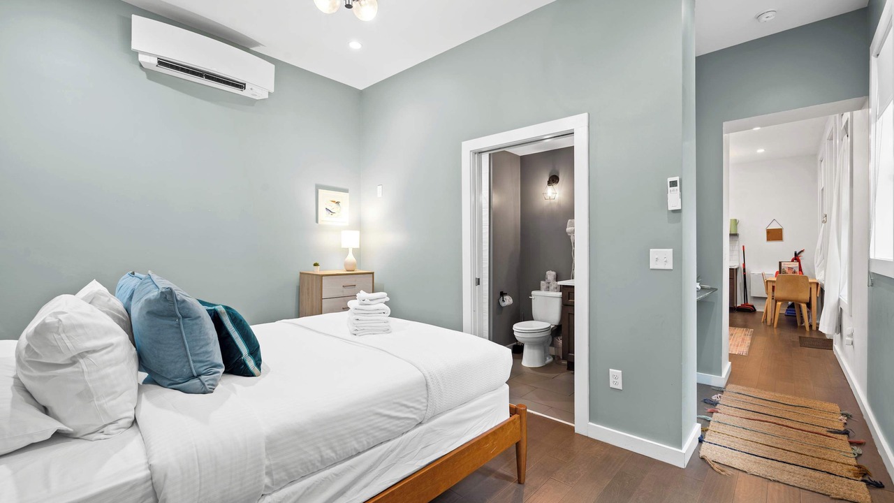 Photo of Bedroom in Licking Riverside