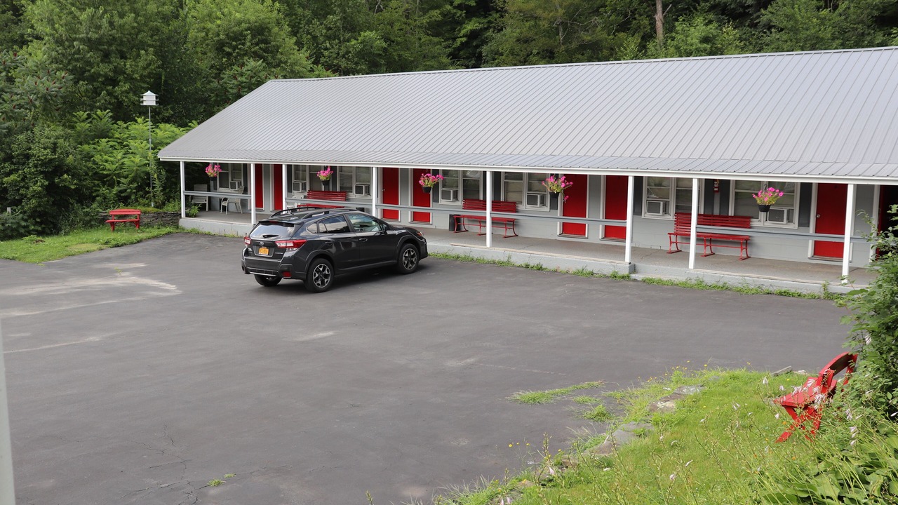 Photo of Outdoor in Roscoe
