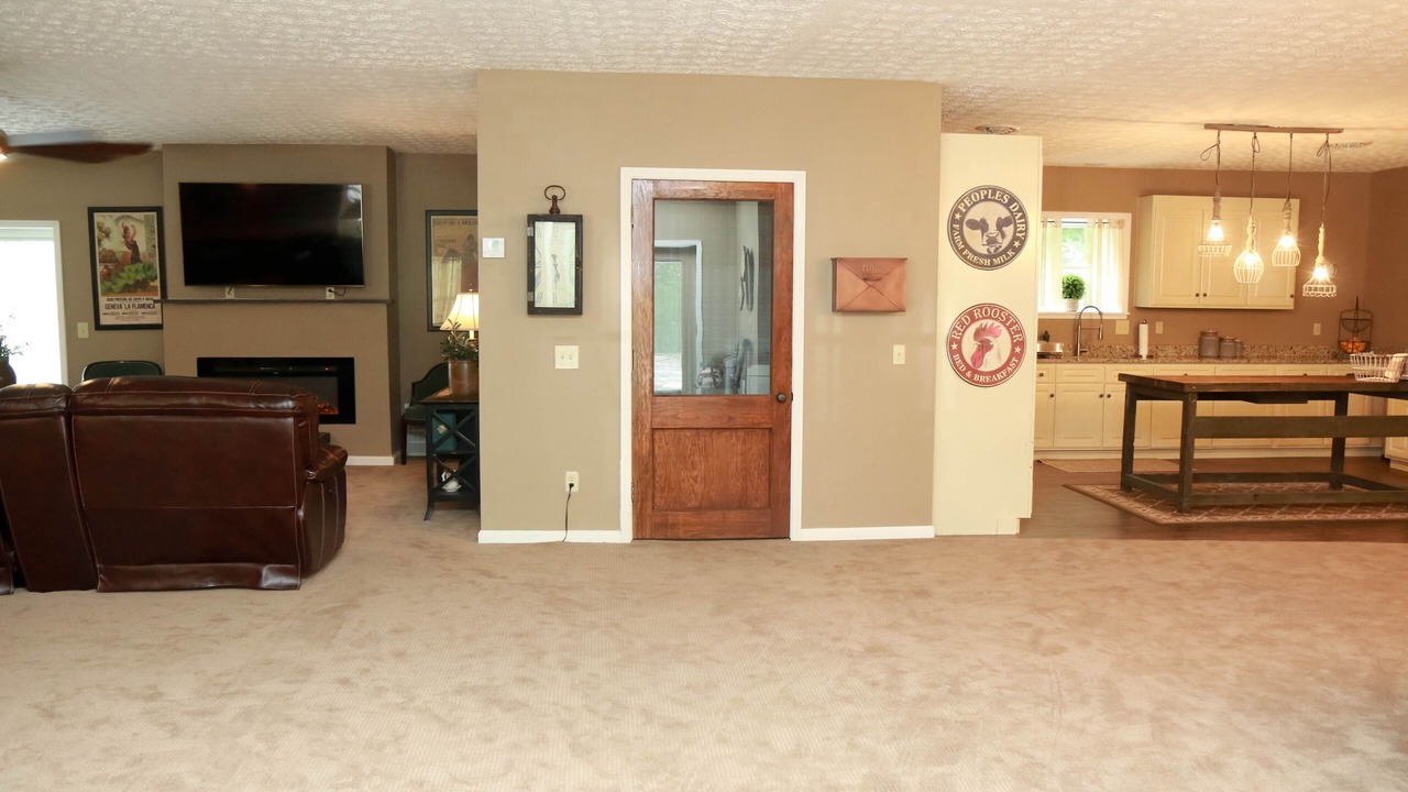 Photo of Livingroom in Nelsonville