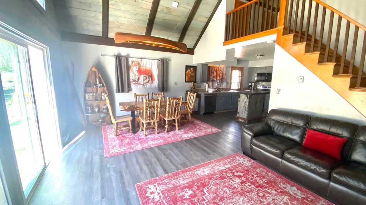 Photo of Bedroom in Alpine Lake