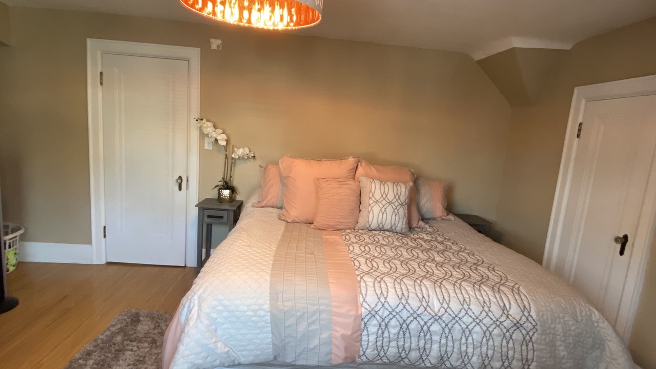 Photo of Bedroom in Erie