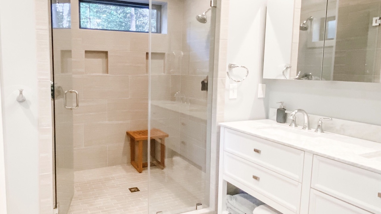 Photo of Bathroom in Butler