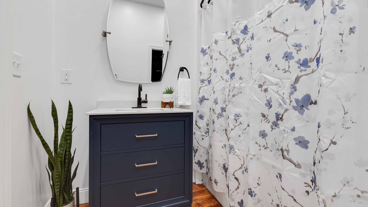 Photo of Bathroom in Kamm's Corners