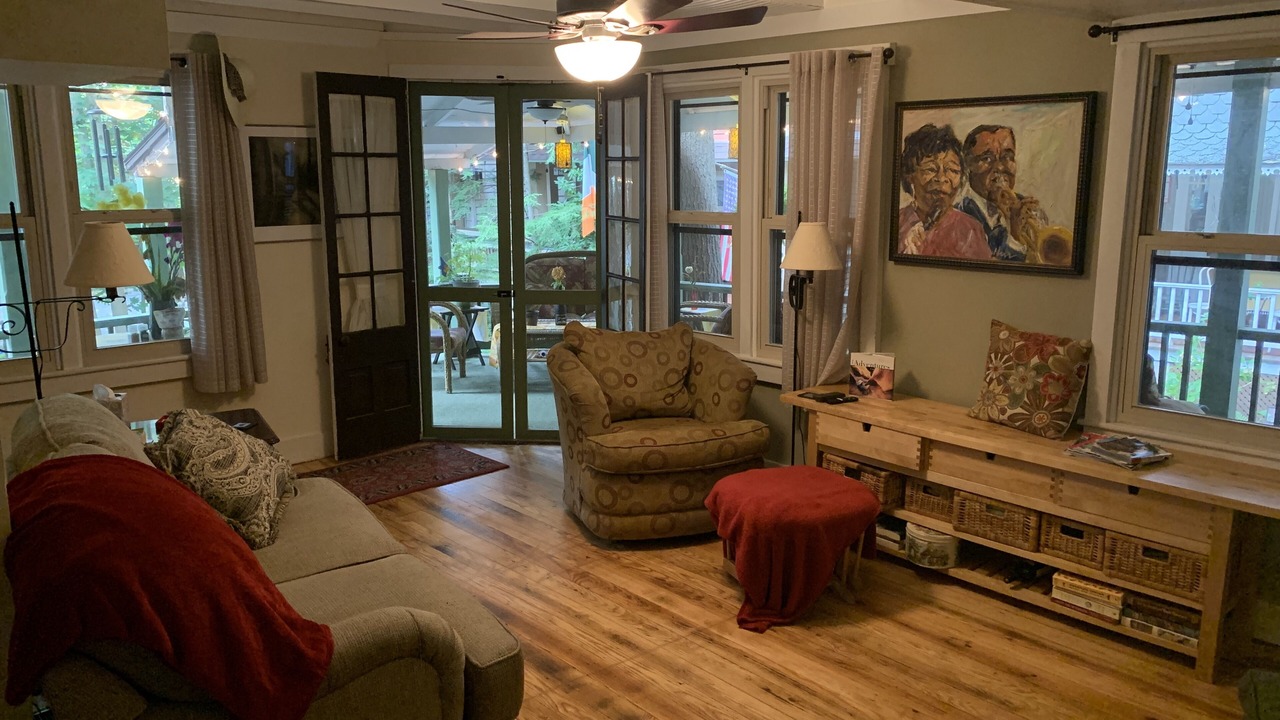 Photo of Livingroom in Mount Gretna Heights