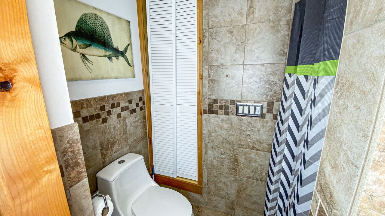 Photo of Bathroom in Oak Harbor