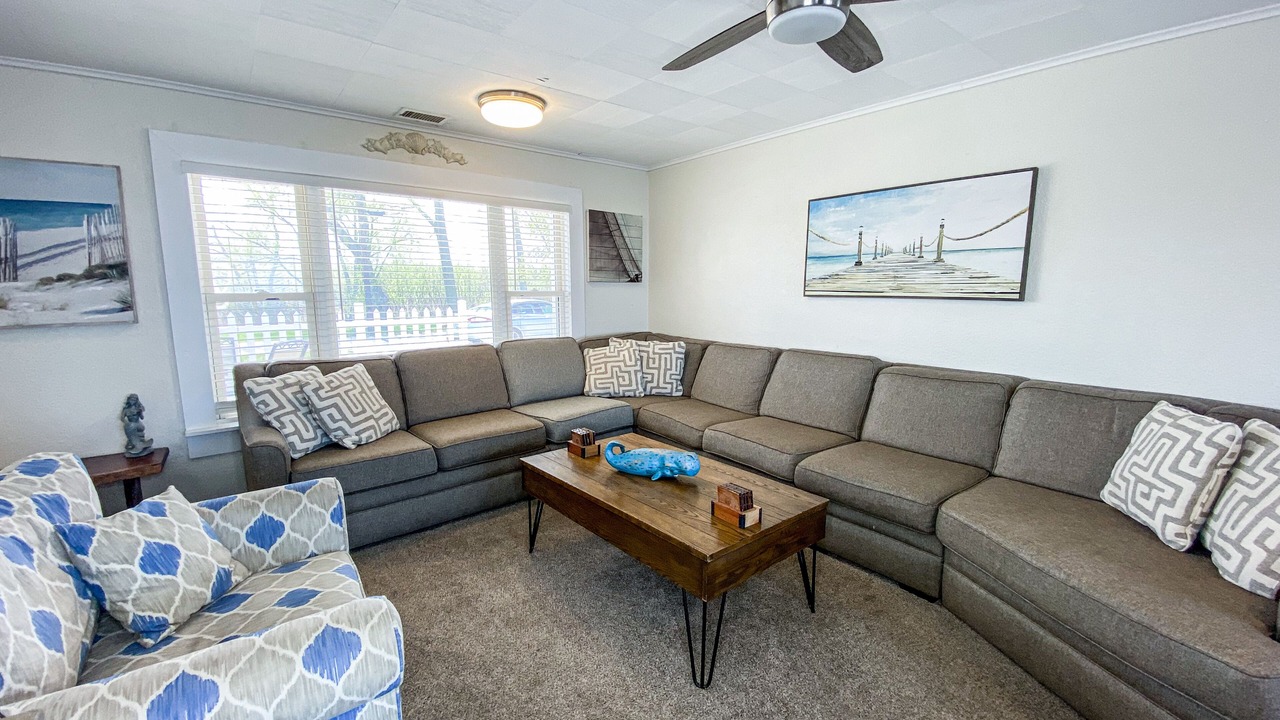 Photo of Livingroom in Oak Harbor
