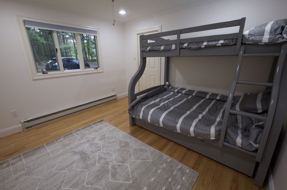 Photo of Bedroom in Highland Lake