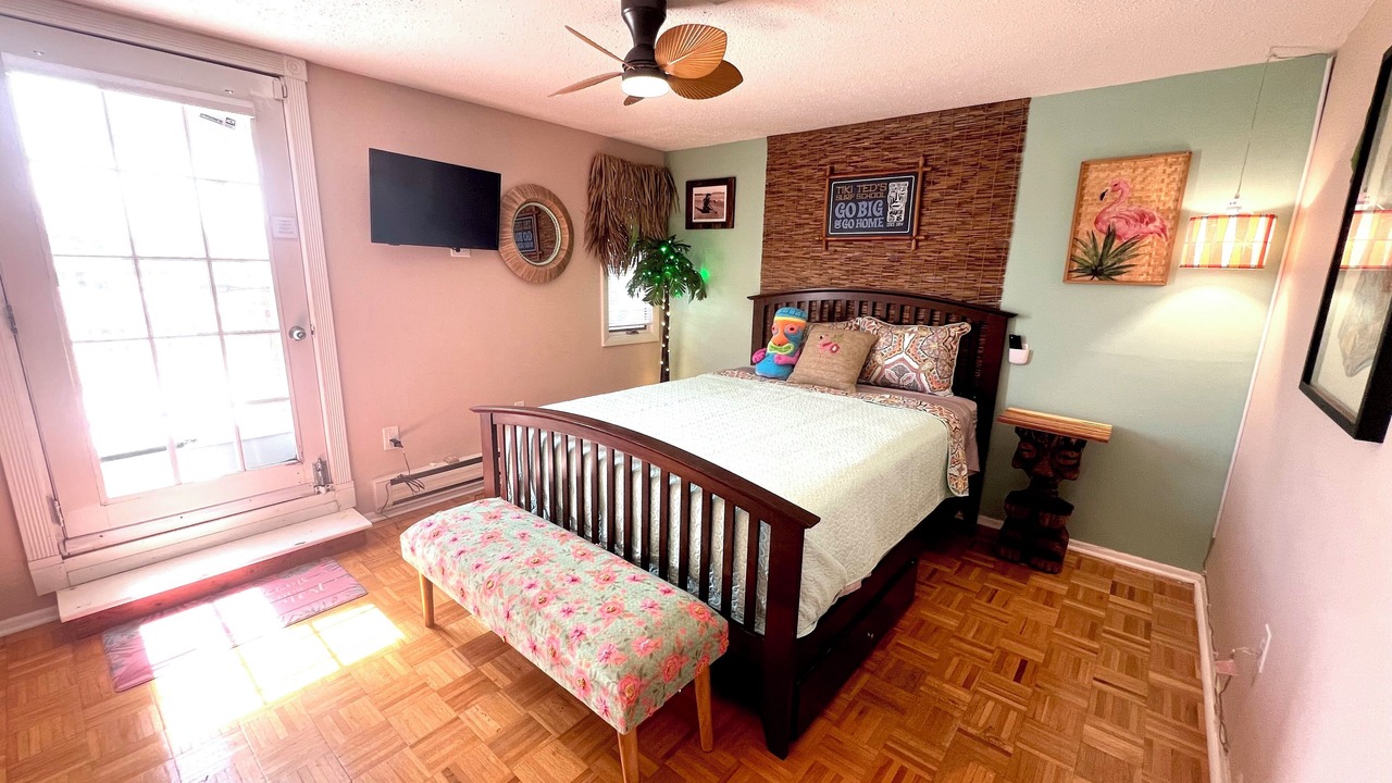 Photo of Bedroom in Osborn Island