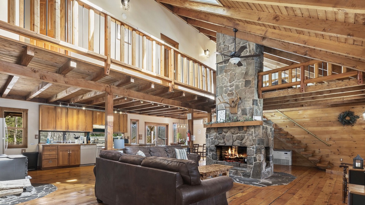 Photo of Livingroom in Dingmans Ferry