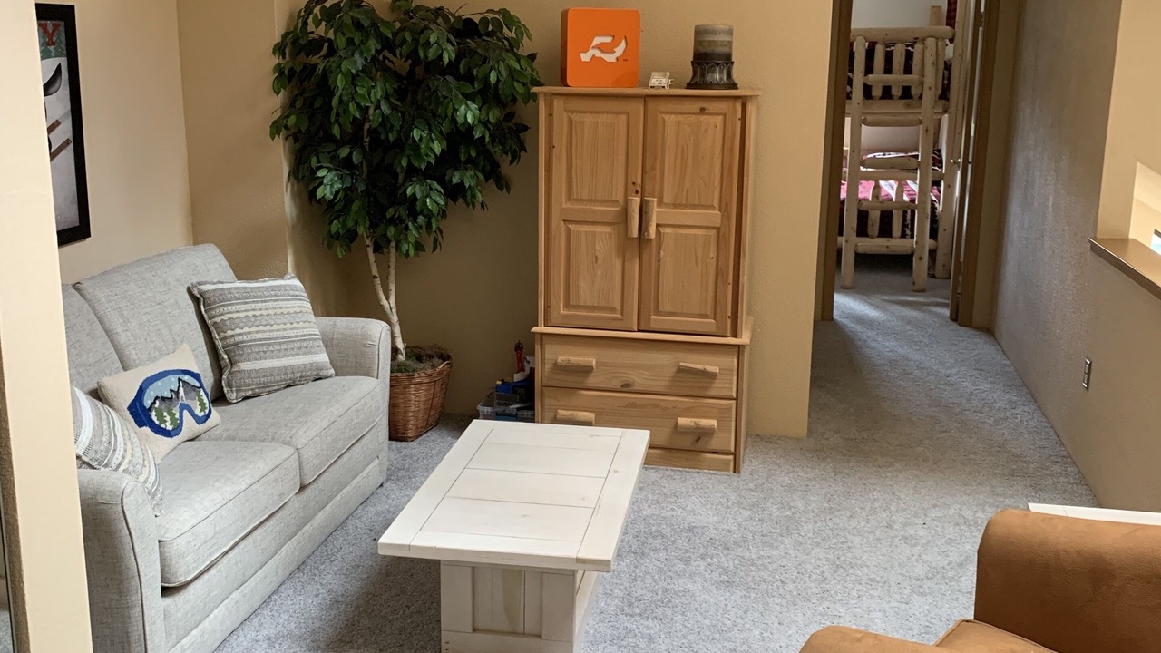 Photo of Livingroom in Seven Springs