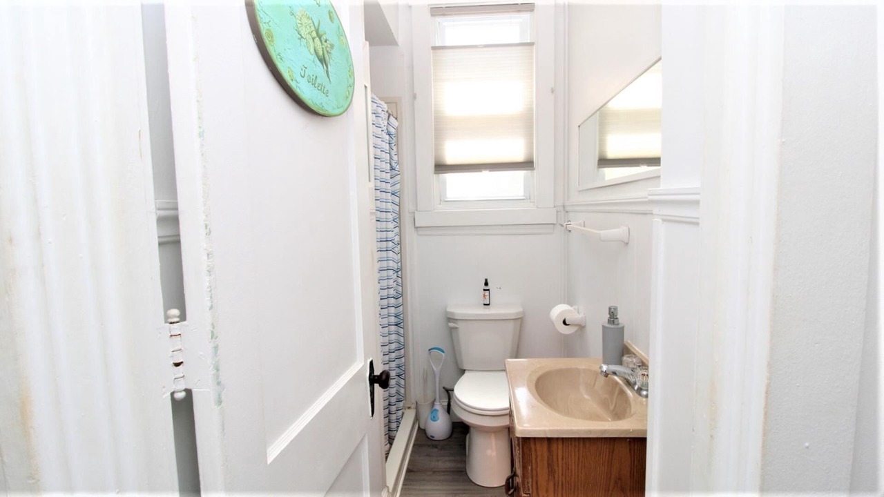 Photo of Bathroom in Cape May Point
