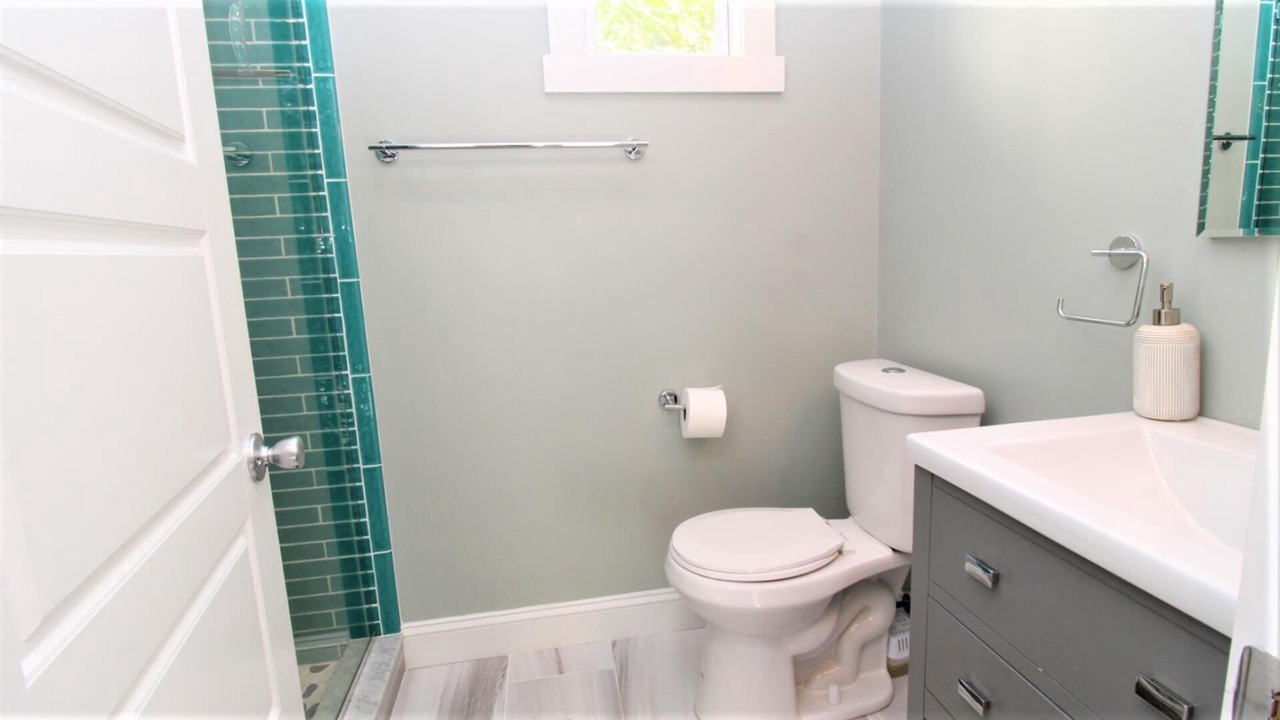 Photo of Bathroom in Cape May Point