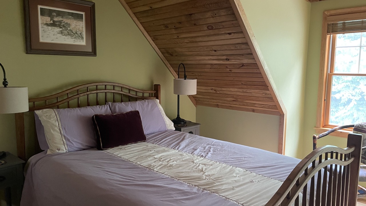Photo of Bedroom in Middlebury Center