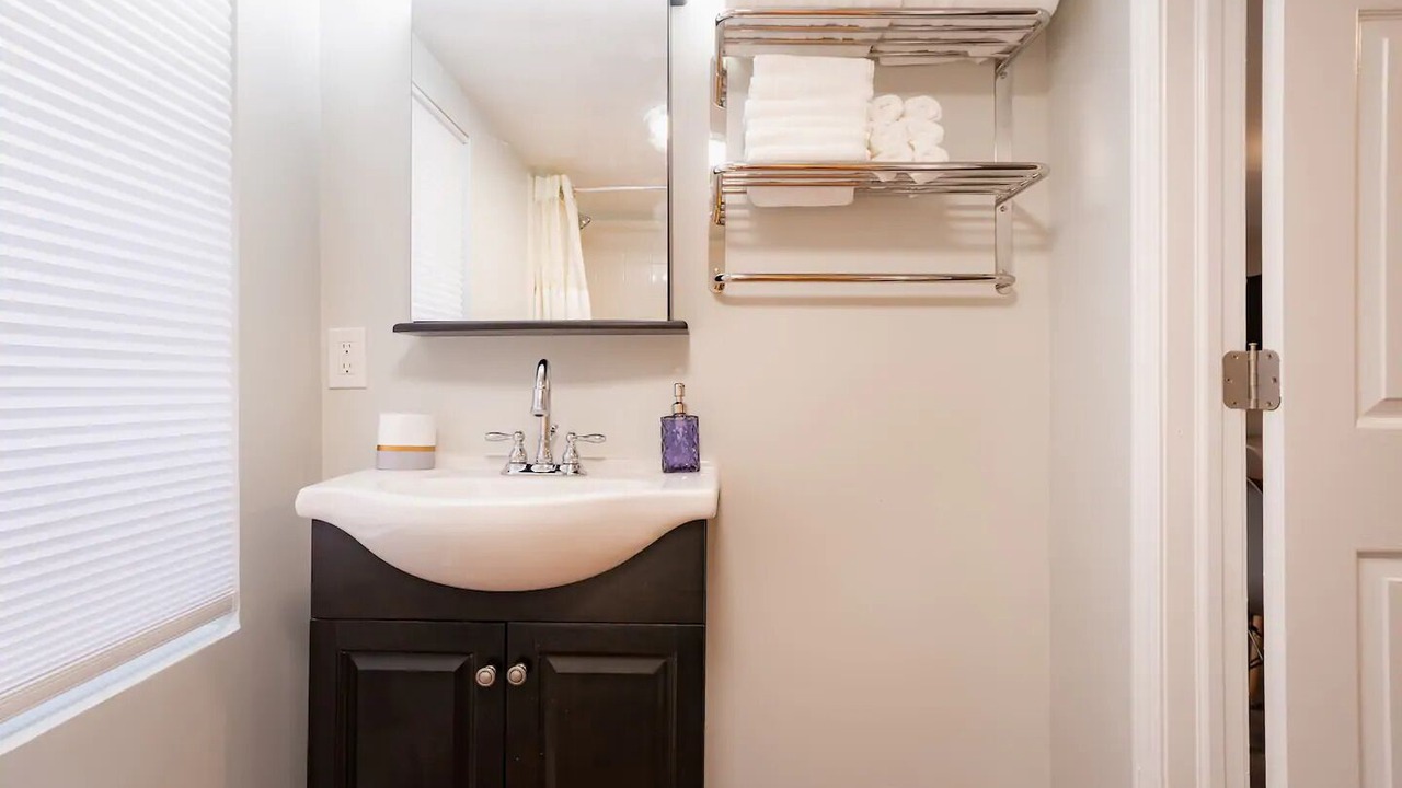 Photo of Bathroom in West New York