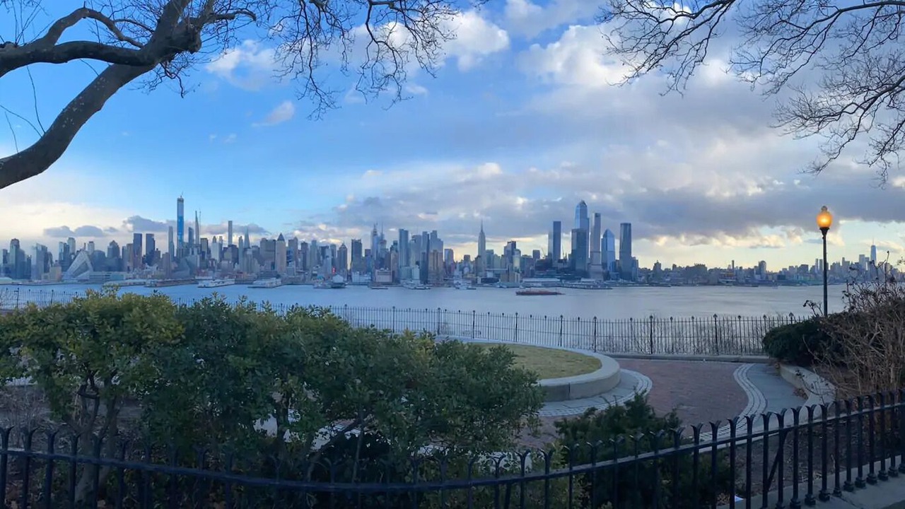 Photo of Others in West New York