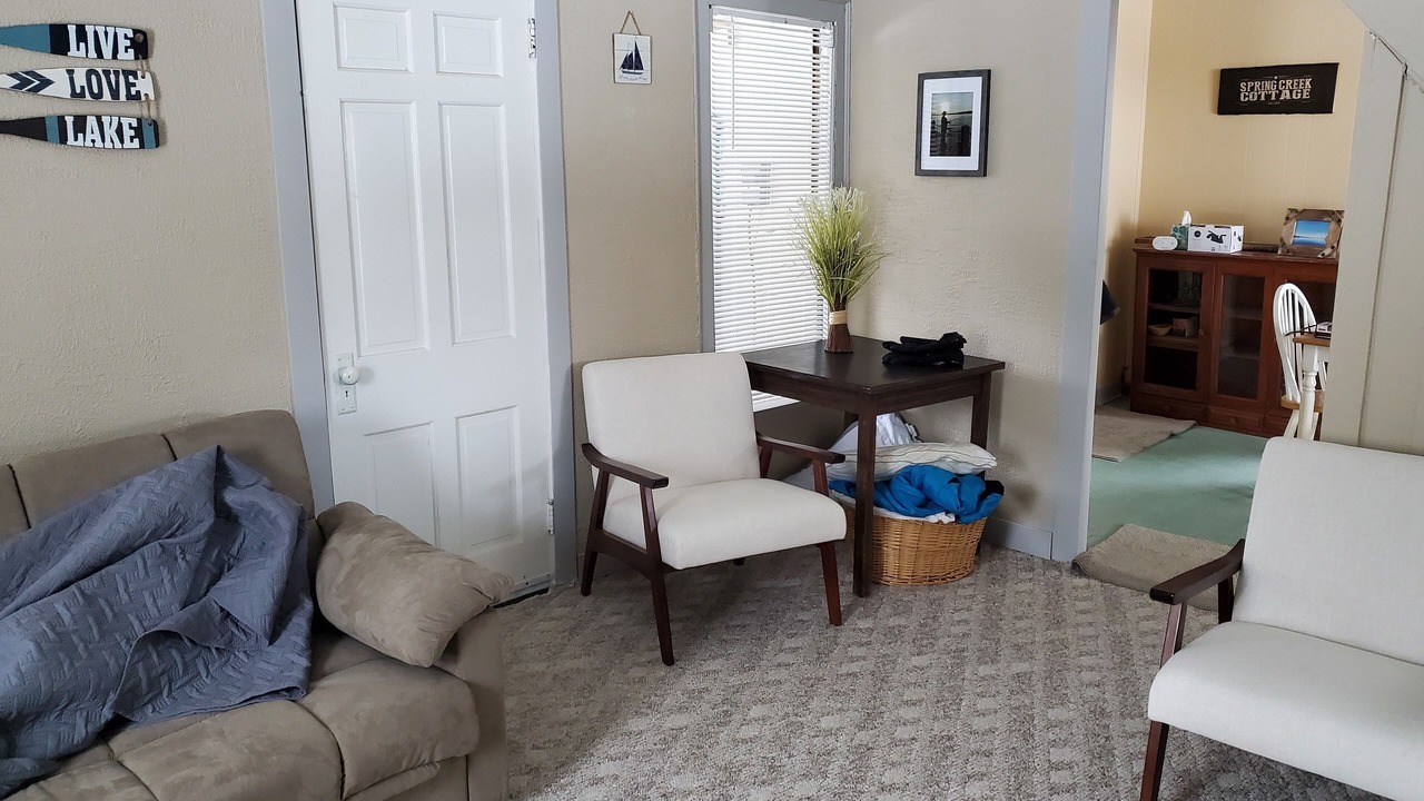 Photo of Livingroom in Jamestown