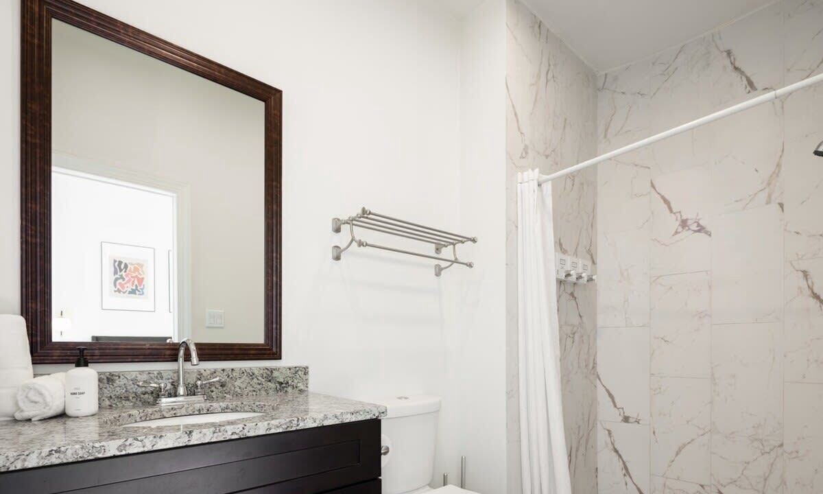 Photo of Bathroom in West Poplar