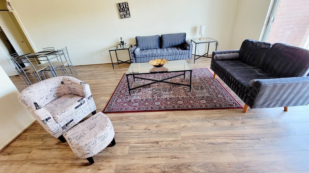 Photo of Livingroom in Elkins Park