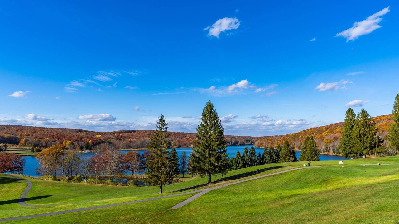 Photo of Outdoor in Alpine Lake