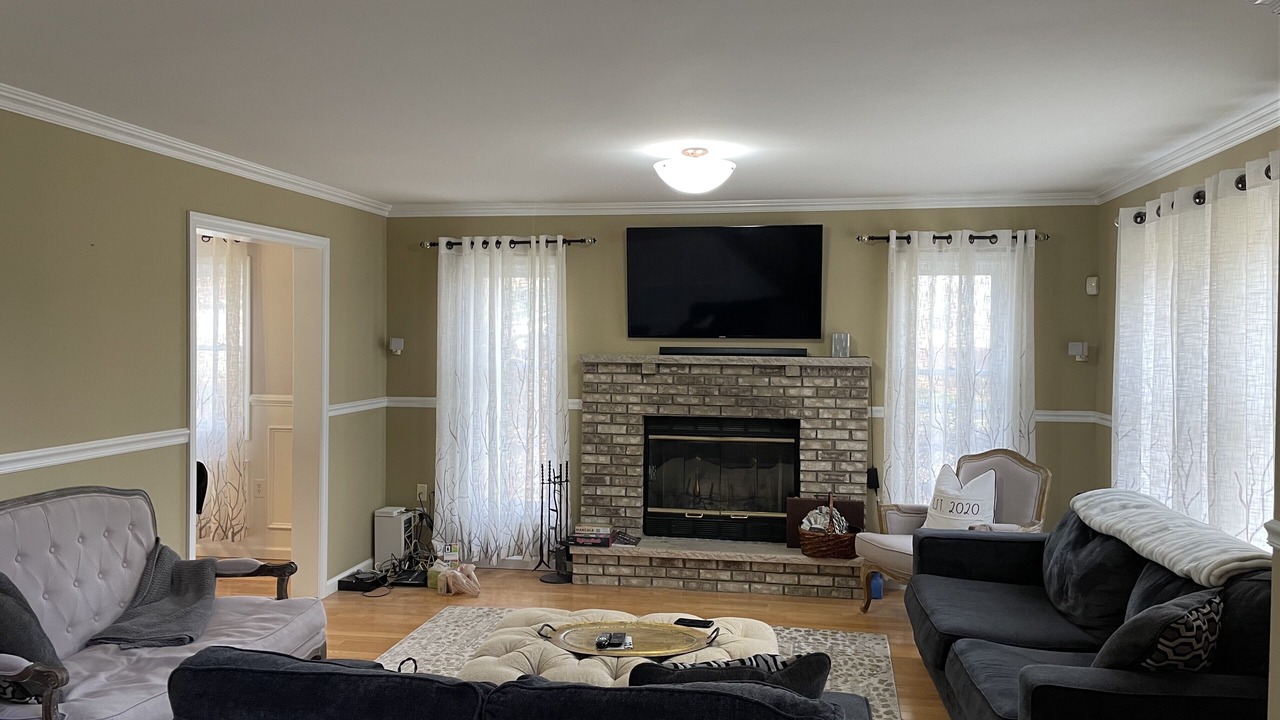 Photo of Livingroom in East Stroudsburg