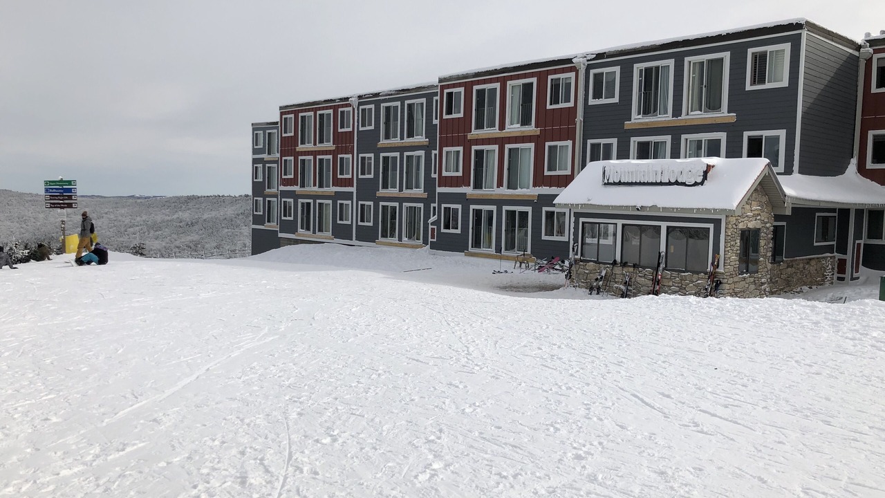 Photo of Others in Snowshoe