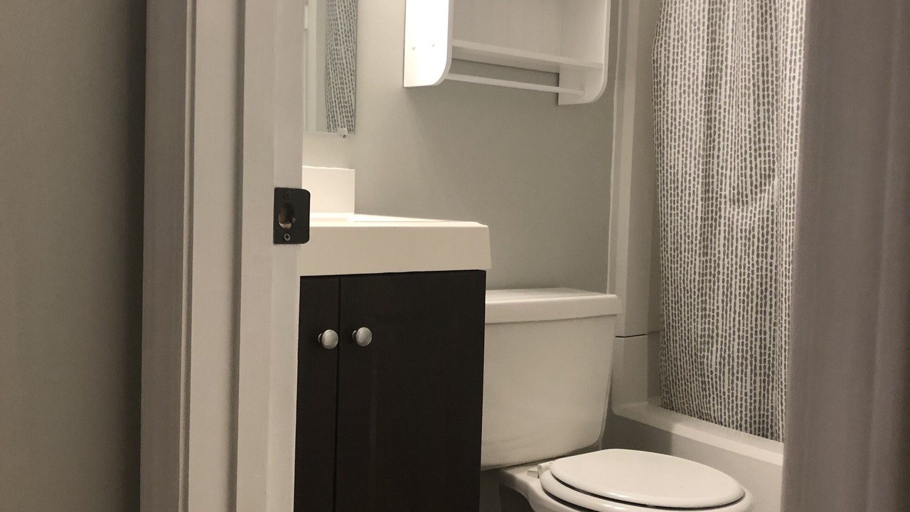Photo of Bathroom in Snowshoe