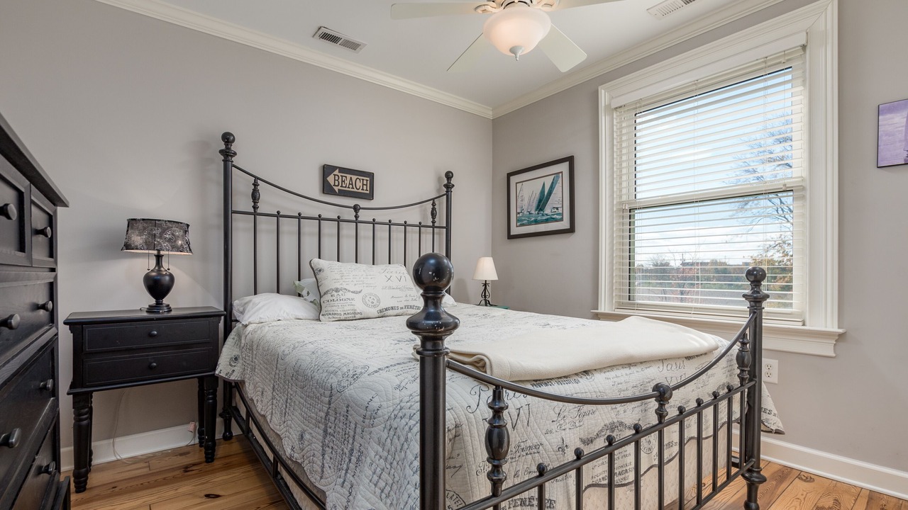 Photo of Bedroom in Lewes