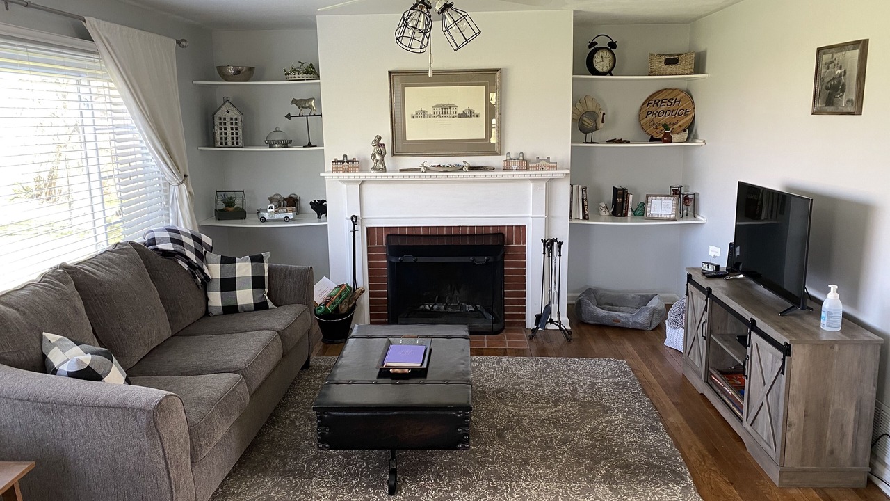 Photo of Livingroom in Bath