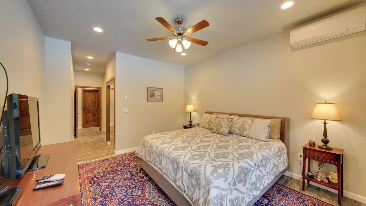 Photo of Bedroom in Sagle