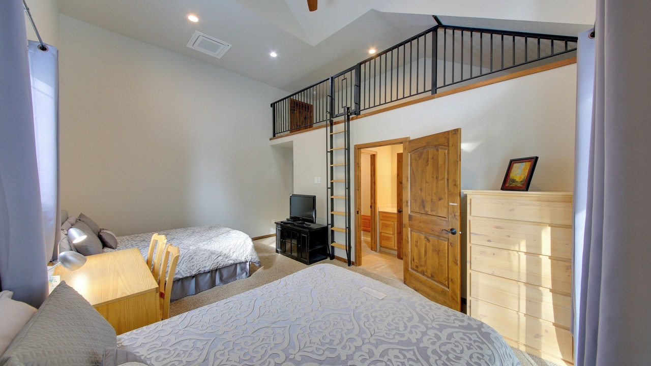 Photo of Bedroom in Sagle